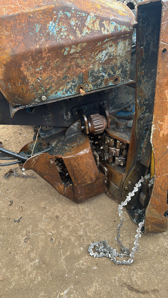 Fällgreifer PROCESADORA FORESTAL-CABEZA CORTADORA DE TRONCOS