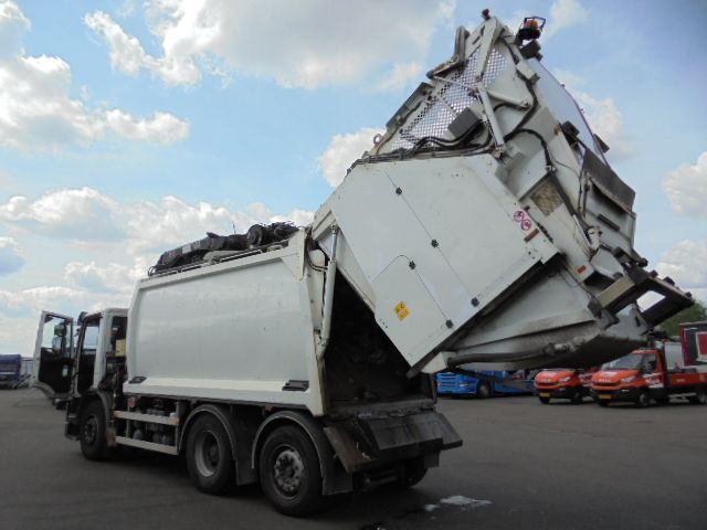 Müllwagen Ginaf C-3128 N EEV: das Bild 5