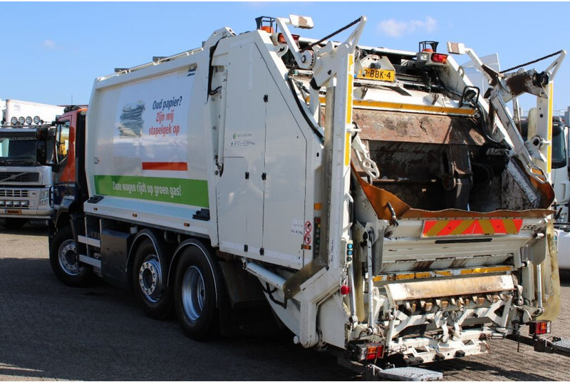 Müllwagen Iveco Stralis 270 CNG + GARBAGE + EURO 5 + 6X2 + RETARDER: das Bild 2