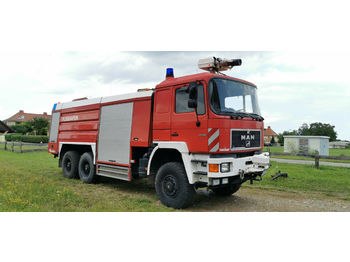 Feuerwehrfahrzeug MAN 25.502 Feuerwehr 6x6 GTLF 8000: das Bild 1