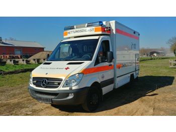 Krankenwagen MERCEDES-BENZ 519: das Bild 1