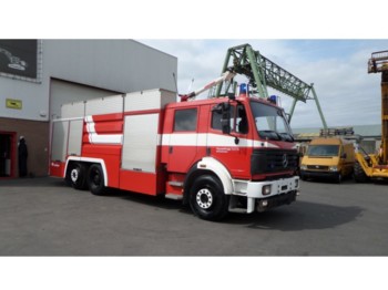 Feuerwehrfahrzeug Mercedes-Benz 2531 L TLF 6500: das Bild 1