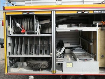 Feuerwehrfahrzeug Mercedes-Benz 814 D/Feuerwehr/Metz/Wassertank/Pumpe: das Bild 3