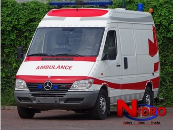 Krankenwagen Mercedes-Benz Sprinter 313 AMBULANCE *Verkocht*: das Bild 1