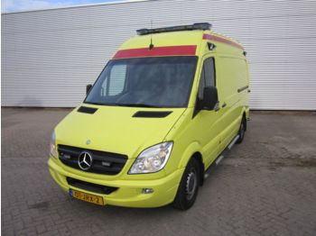 Krankenwagen Mercedes-Benz Sprinter 318 CDI 01-JRX-2 Ambulance  RTW KTW: das Bild 1