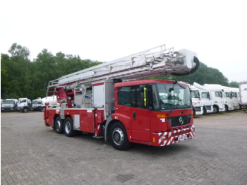 Feuerwehrfahrzeug Mercedes Econic 6x2 RHD Magirus ALP325 fire truck: das Bild 2