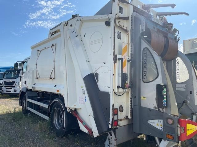 Müllwagen MAN TGM 18.250