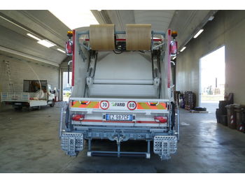 Müllwagen SCANIA CP14-P250-DB4X2MNA-: das Bild 1