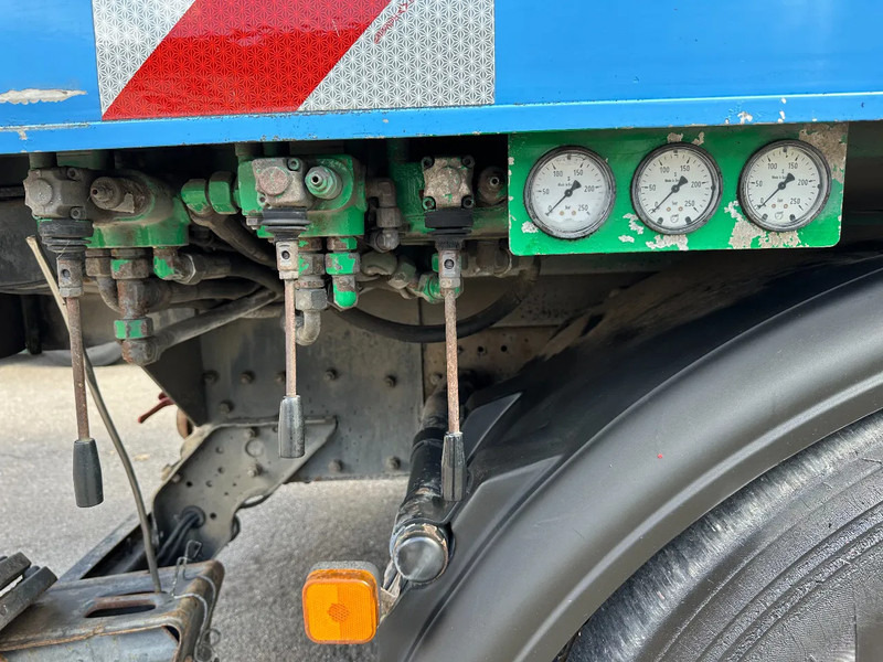 Saug-/ Spülfahrzeug MAN 26.403 F2000 Silent 6x2 Kanalreiniger Saug - und Spülwagen - selbstfahrende Arbeitsmaschine mit Wiedemann Super 3000 Aufbau