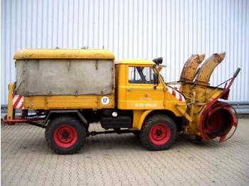 Kommunal-/ Sonderfahrzeug Unimog 30 411 4x4 30 411 4x4 Schneefräse mit Separatmotor: das Bild 1
