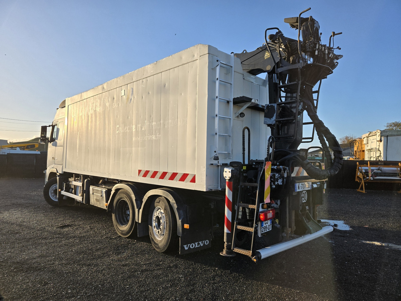 Kommunal-/ Sonderfahrzeug Volvo FH13 460