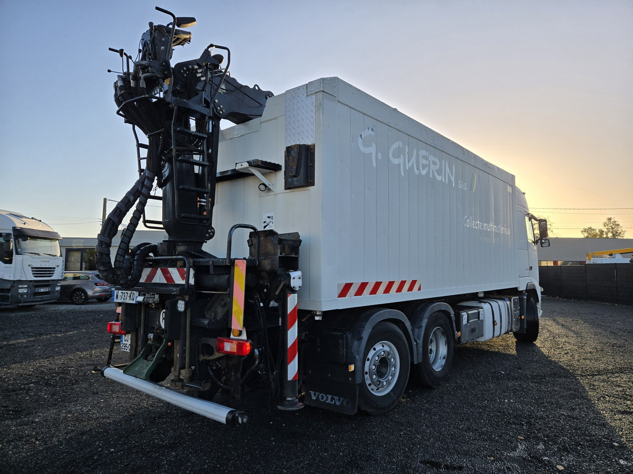 Kommunal-/ Sonderfahrzeug Volvo FH13 460