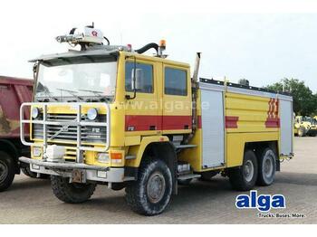 Feuerwehrfahrzeug Volvo FH 12 Intercooler 6x6, Tanklöschfahrzeug, Allrad: das Bild 1