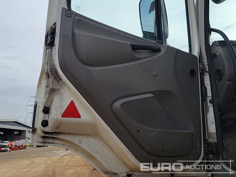 Abrollkipper 2011 DAF CF85.360