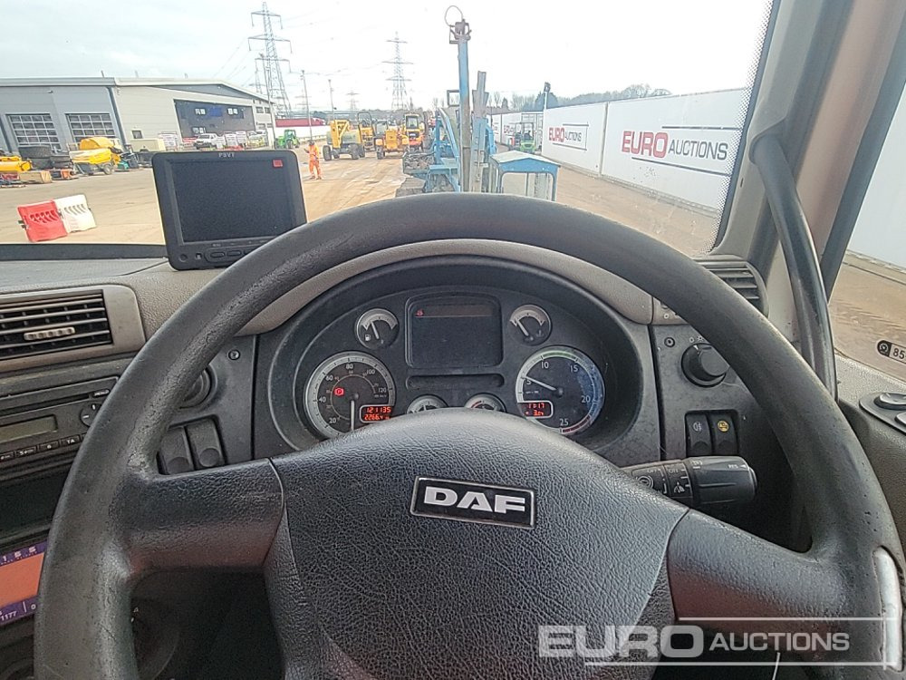 Abrollkipper 2011 DAF CF85.360