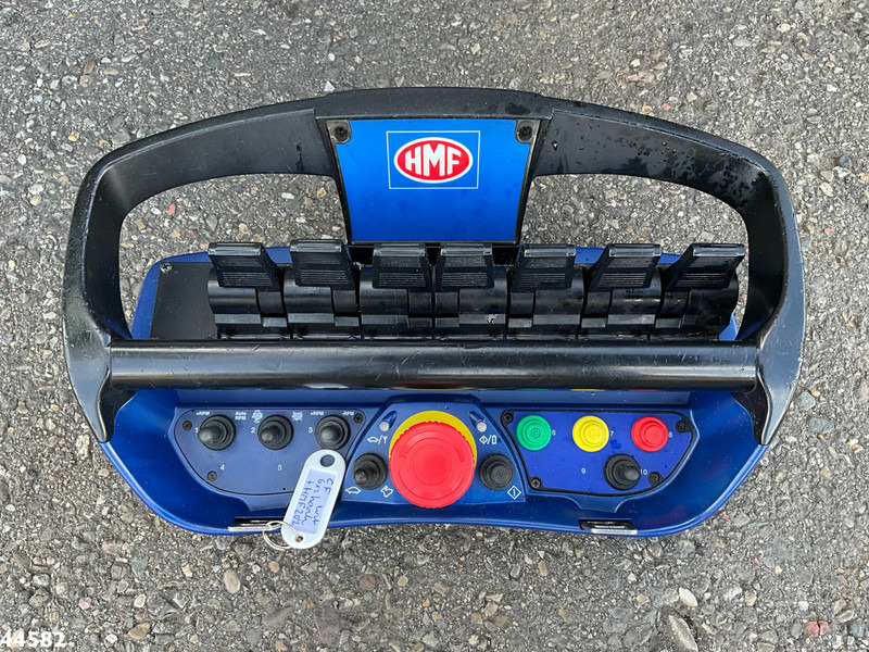 Abrollkipper DAF FAN 85 CF 360 HMF 20 Tonmeter laadkraan