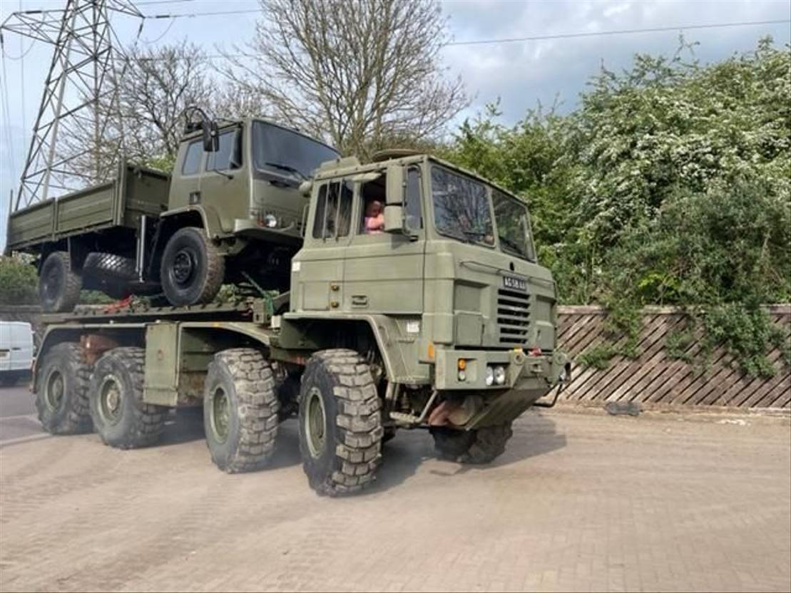 Abrollkipper Foden Foden 8x6 Truck container / Equipment carrier Ex Military