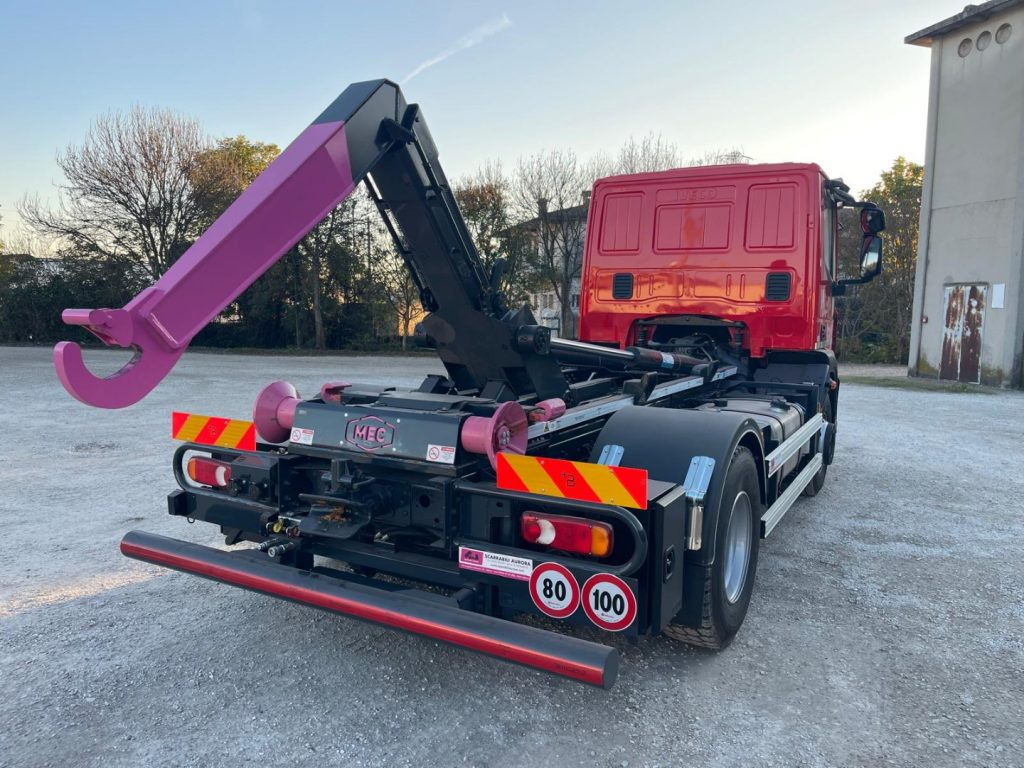 Abrollkipper IVECO EUROCARGO 160E32 CON SCARRABILE NUOVO