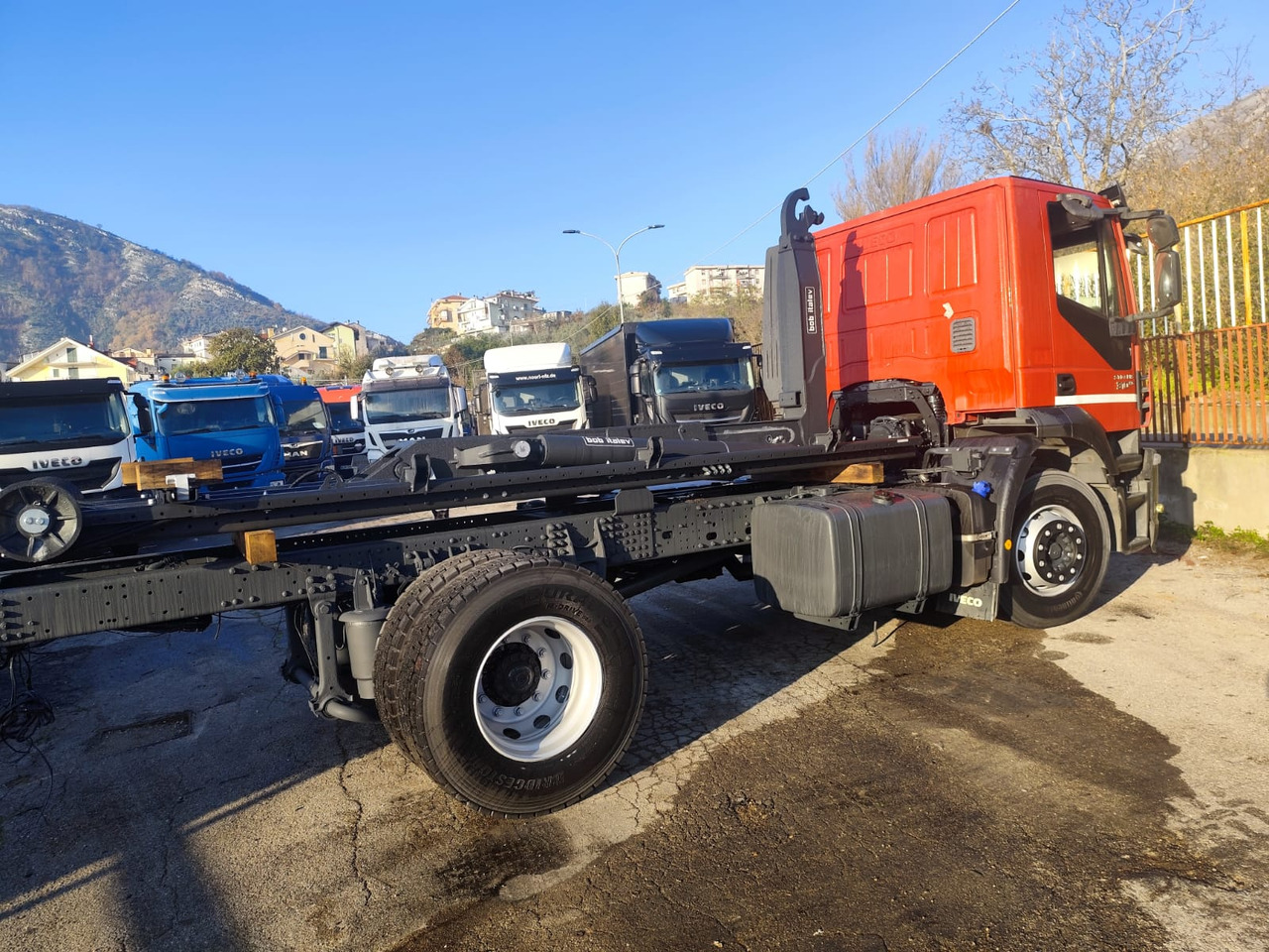 Abrollkipper IVECO STRALIS 190S31