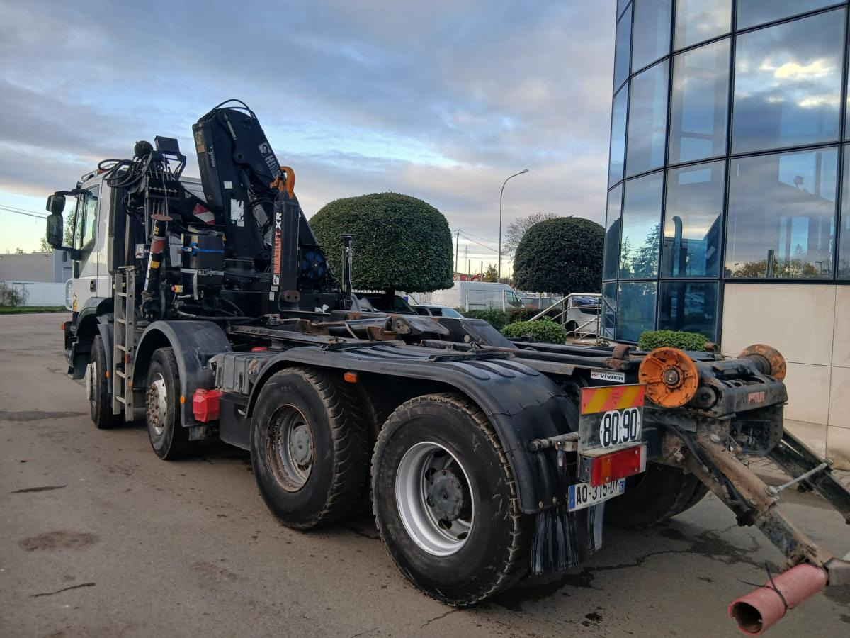 Abrollkipper Iveco Trakker