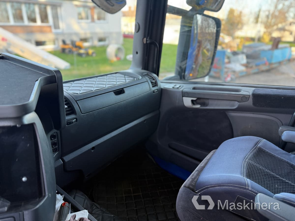 Abrollkipper Lastväxlare Scania R470lb 8x2