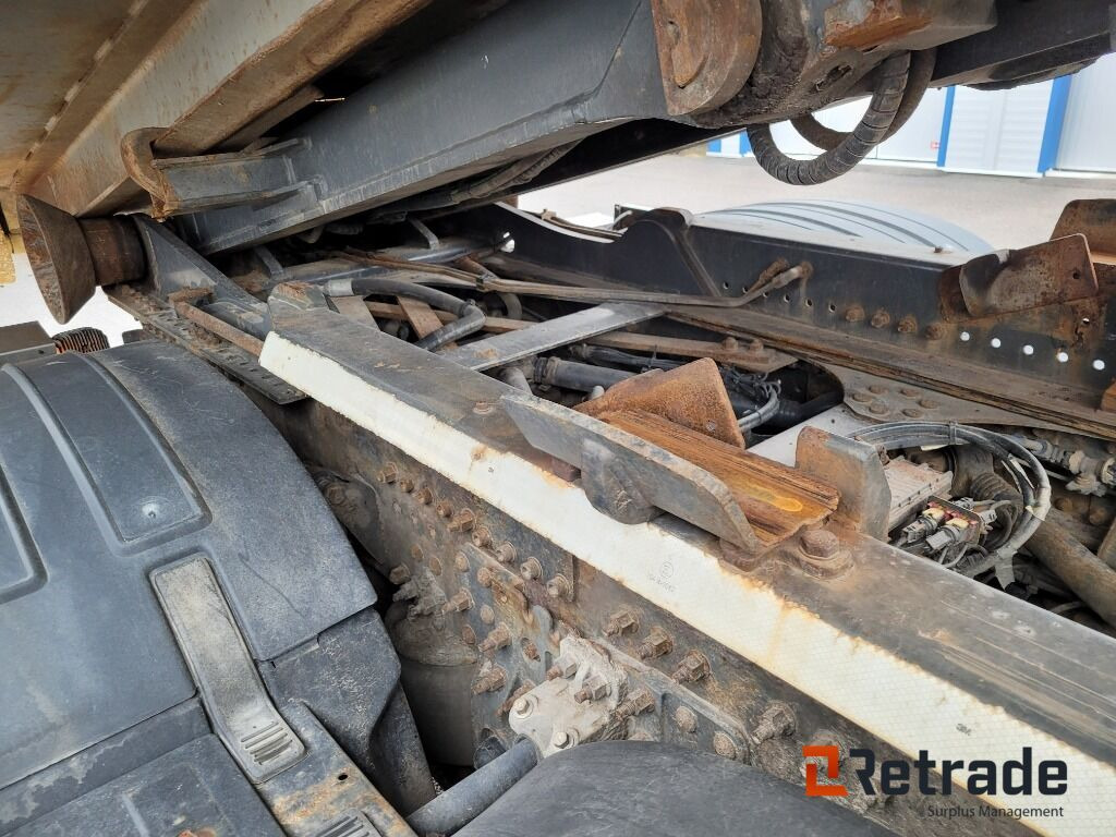 Abrollkipper Lastväxlare med flak Volvo FH460 6x2