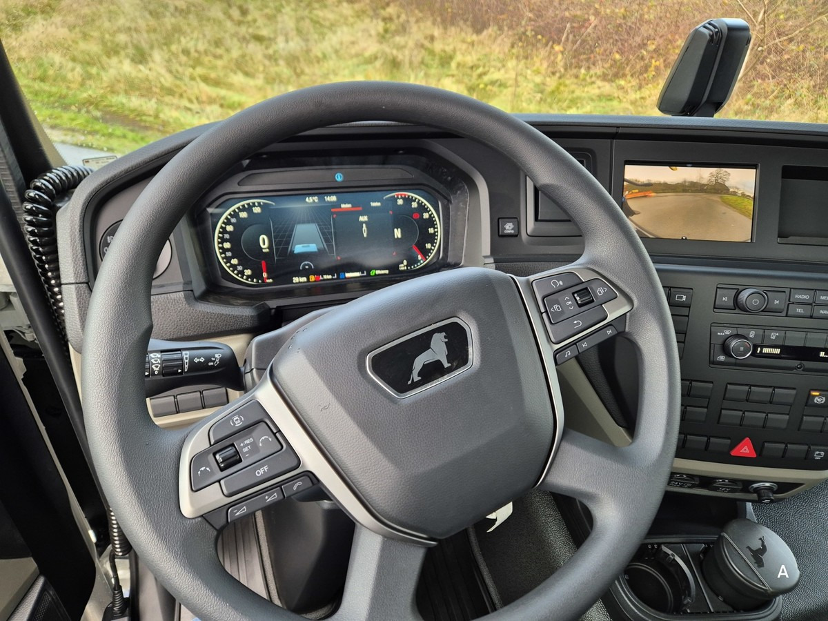 Abrollkipper MAN TGM 15.290 BL Abrollkipper Multihook City+1570mm