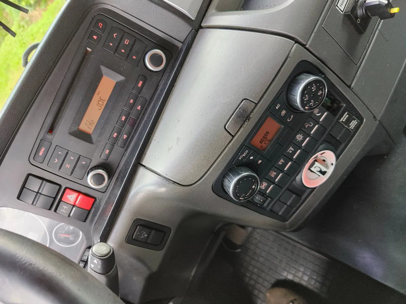 Abrollkipper MAN TGS 26.320 Palfinger PK20002 Cotainer Marrel