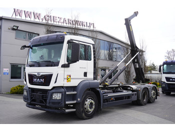 Abrollkipper MAN TGS 26.420 6×2 E6 Marrel hooklift / 132 tho. km / steering and lifting axle