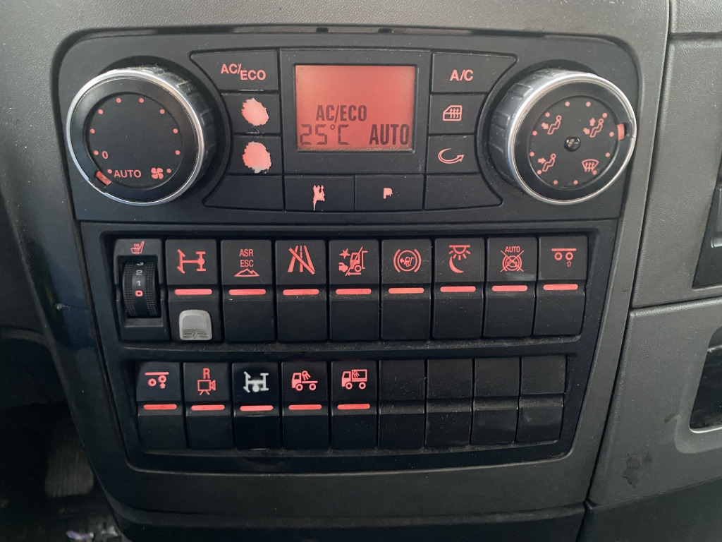 Abrollkipper MAN TGS 26.440 6x2-4 BL