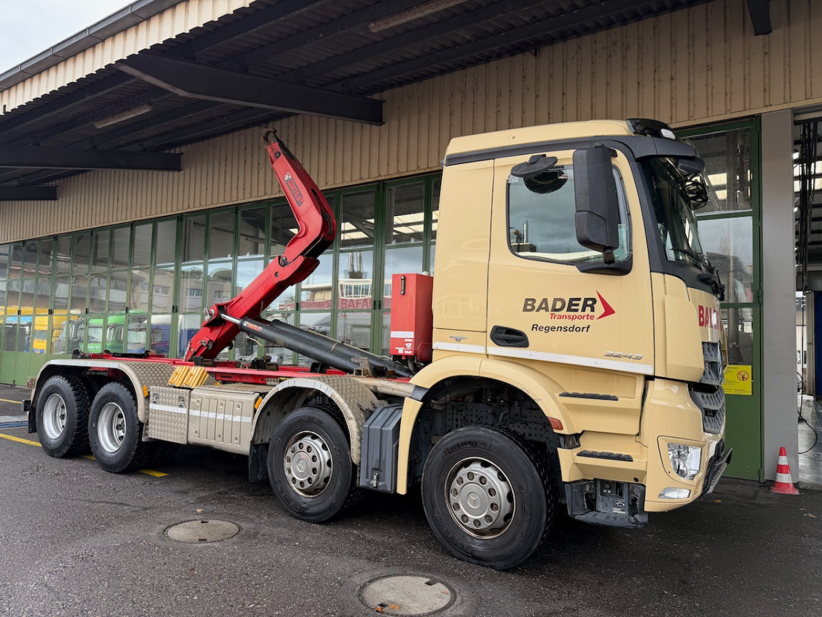 Abrollkipper MERCEDES Arocs 3243