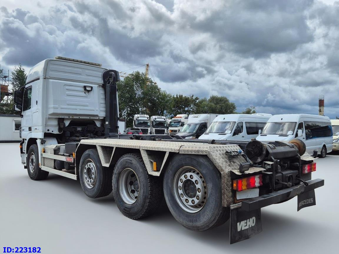 Abrollkipper MERCEDES-BENZ Actros 2551 8x2 V8 Retarder