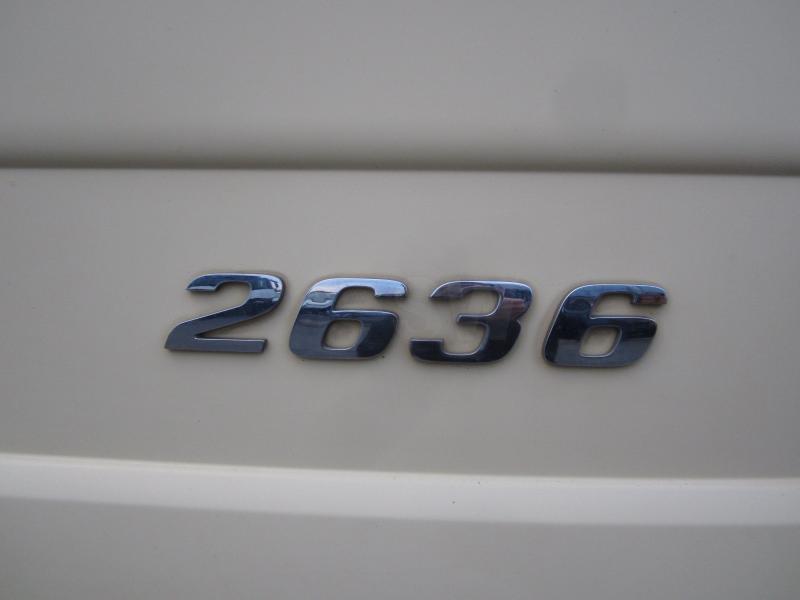 Abrollkipper Mercedes Actros 2636