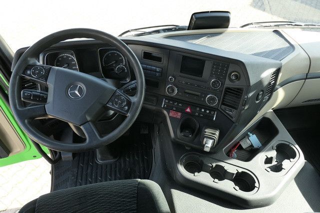 Abrollkipper Mercedes-Benz 2546 L Actros 6x2, Meiller RS21.70, Lenk-Lift