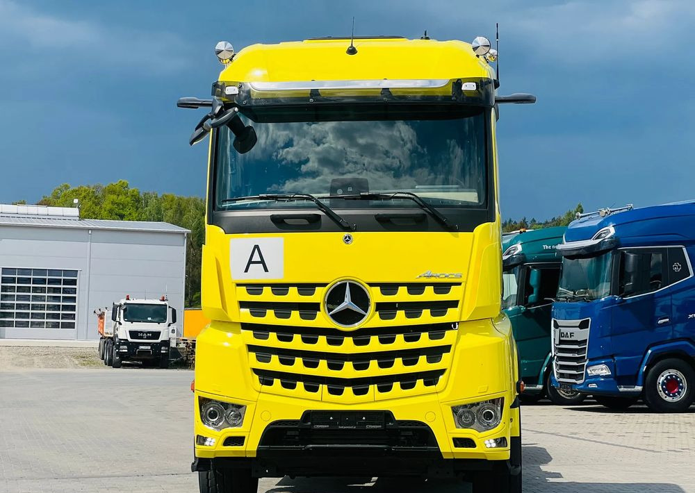 Abrollkipper Mercedes-Benz AROCS 2663 / HAKOWIEC / 6X4 / PALFINGER / RETARDER /
