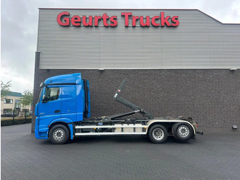 Abrollkipper Mercedes-Benz Actros 2545 6X2 MET HIAB MULTILIFT XR21S61 HAAKARMSYSTEEM / ABROLLKIPPER / HOOKLIFT