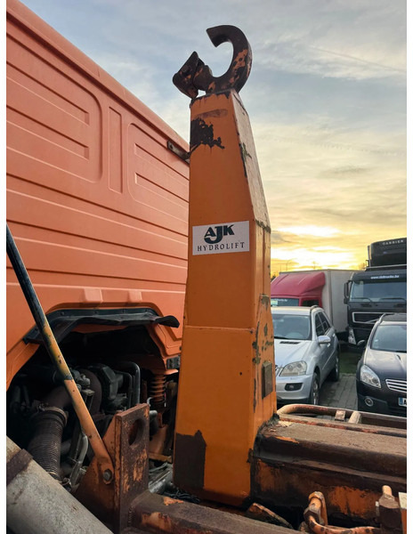 Abrollkipper Mercedes-Benz SK 2631 **MANUAL GEARBOX-V6-BELGIAN TRUCK**