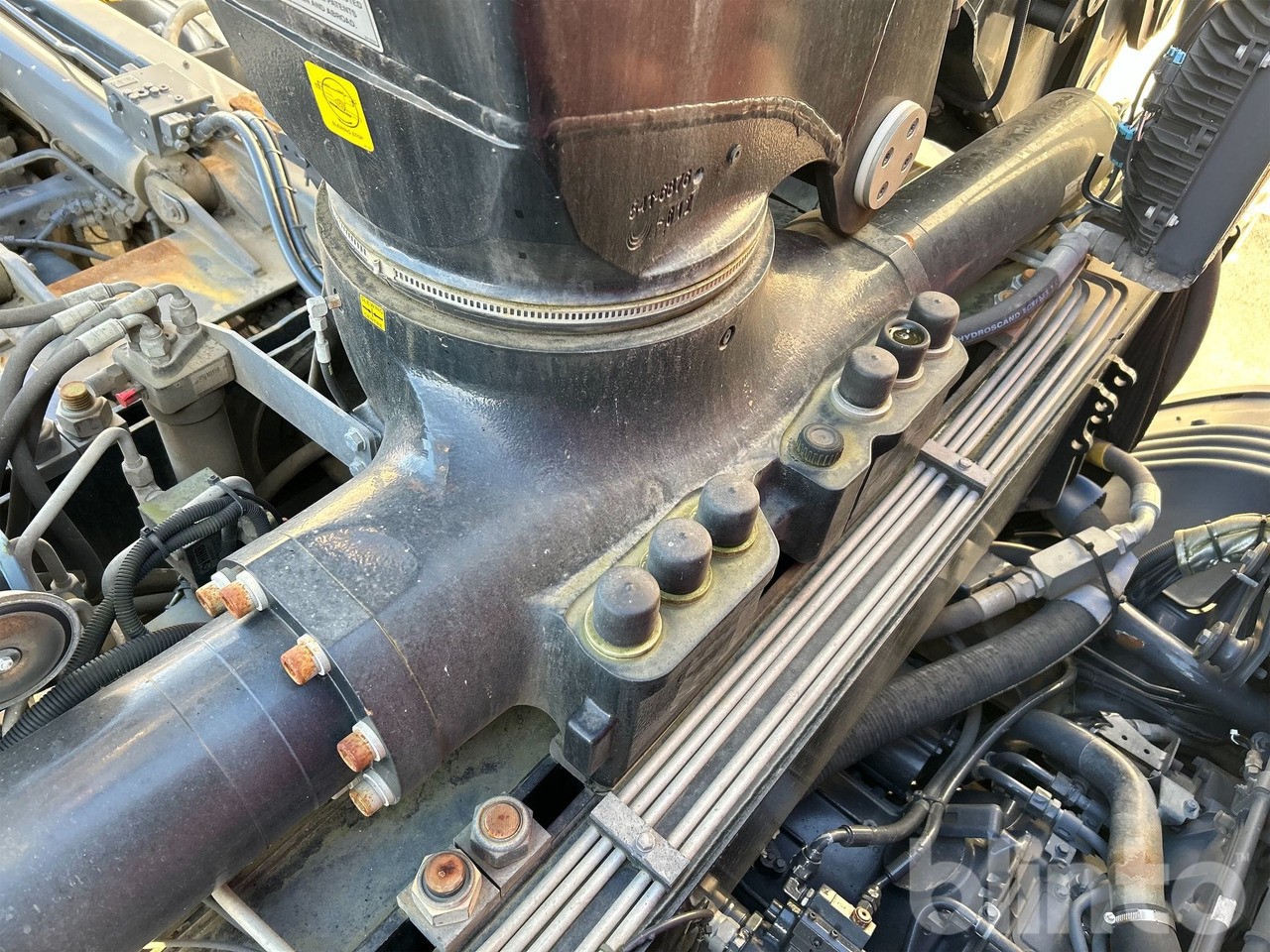 Abrollkipper SCANIA G450 CB 8X8 EHZ med HIAB 288 E-6 Kran