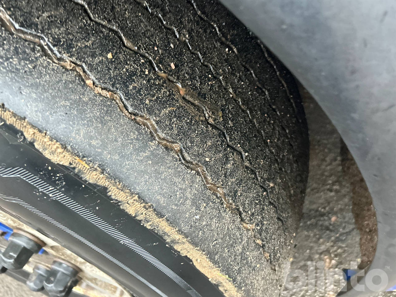 Abrollkipper SCANIA R480LB8X4*4HNB