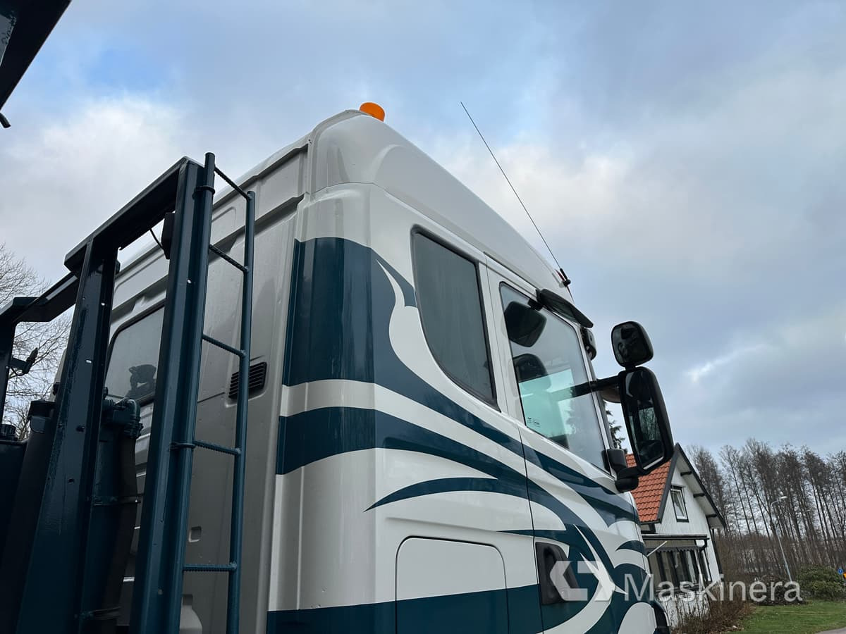 Abrollkipper SCANIA R500LB6X4HHA Lastväxlare Scania R500 med FTG V10CX kran