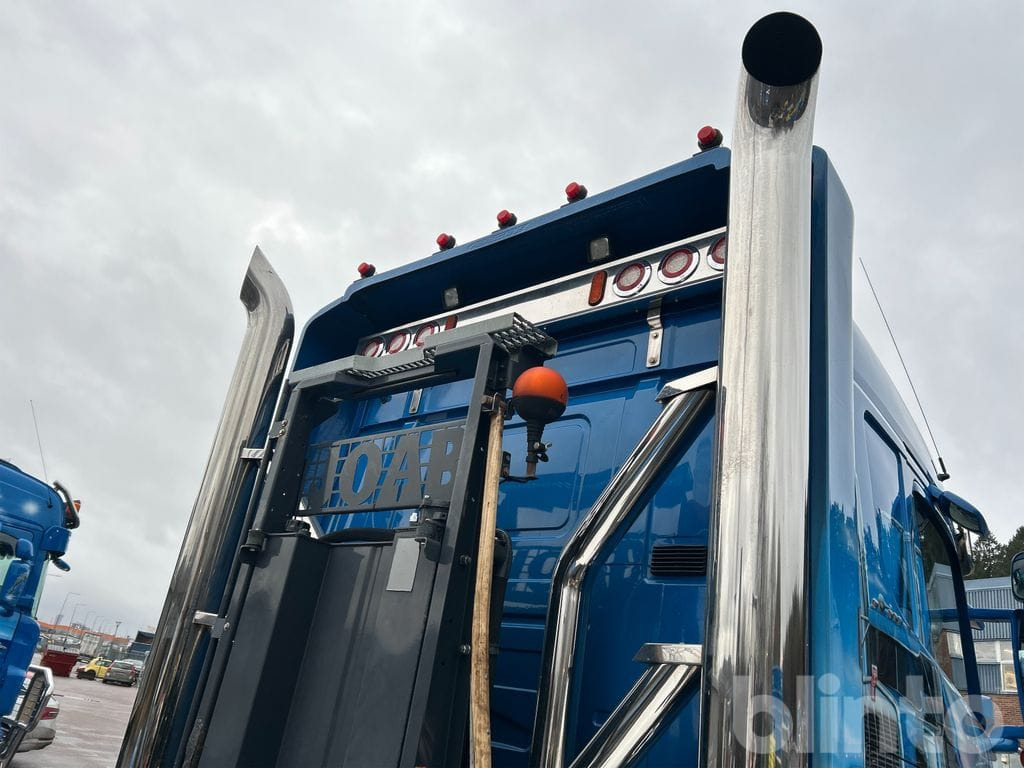 Abrollkipper SCANIA R560LB 8X4*4 med JOAB 24T krok