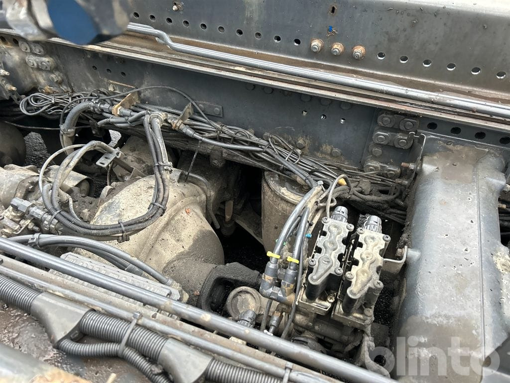 Abrollkipper SCANIA R560LB 8X4*4 med JOAB 24T krok