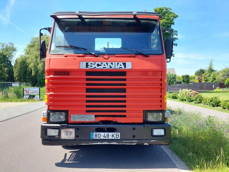 Abrollkipper Scania 112 with 113 Engine