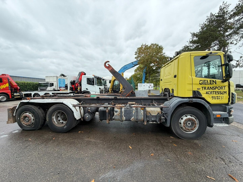 Abrollkipper Scania 94G-260 6x2 HOOKLIFT / GANCHO - MANUAL - BE TRUCK