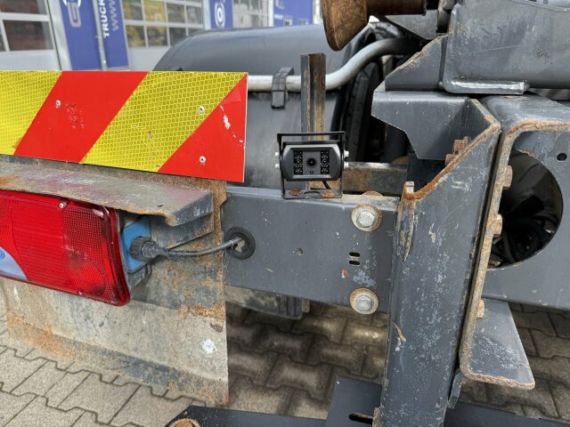 Abrollkipper Scania P280 4x2 Abrollkipper Palfinger Knickhaken T15A