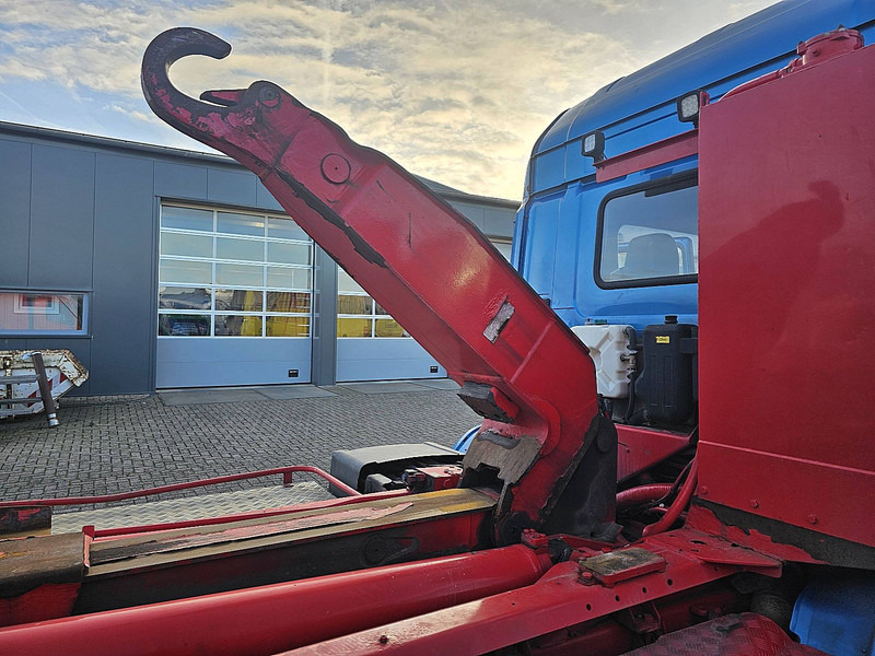 Abrollkipper Scania P320 LOW ENTRY 6X2*4 HIAB