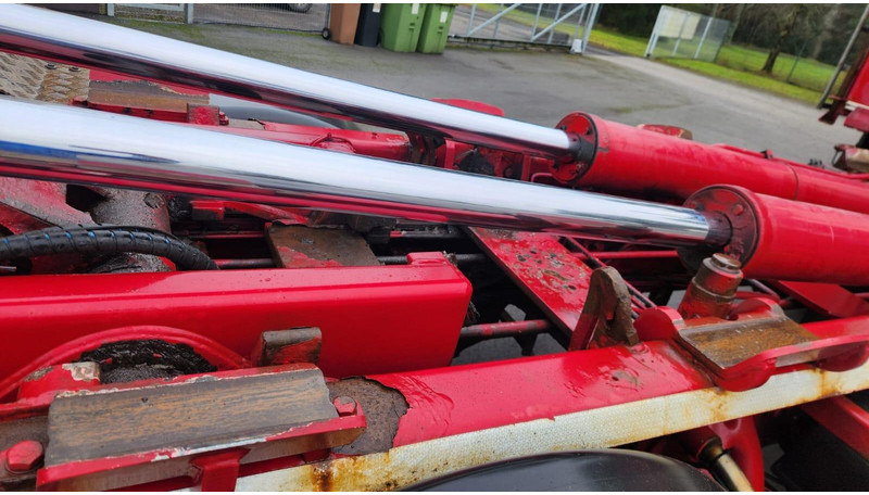 Abrollkipper Scania R560 LB6X2HSZ - FULL STEEL