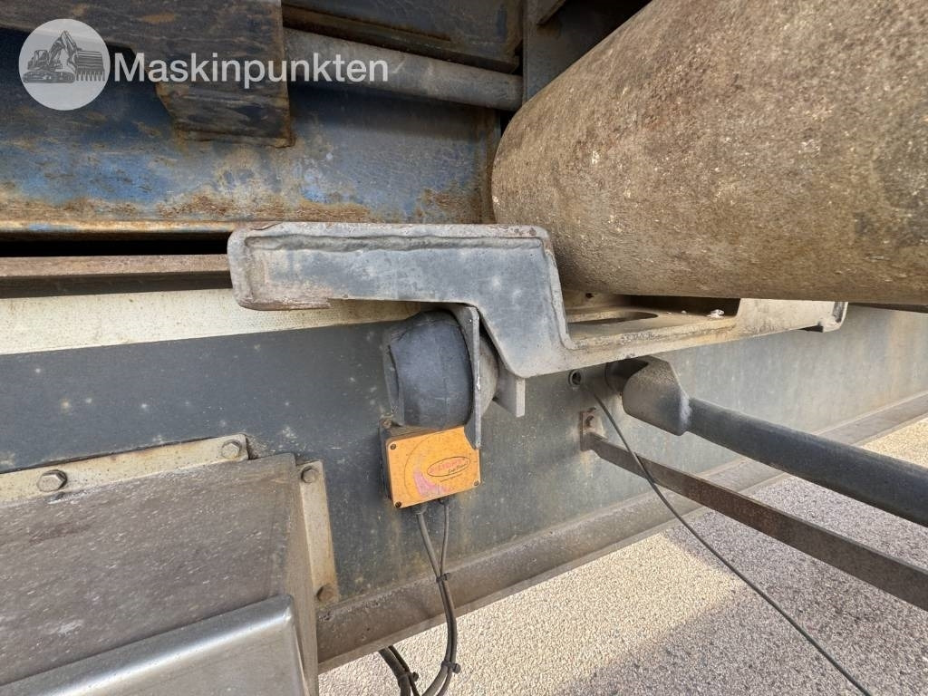 Abrollkipper Scania R 580 EKIPAGE