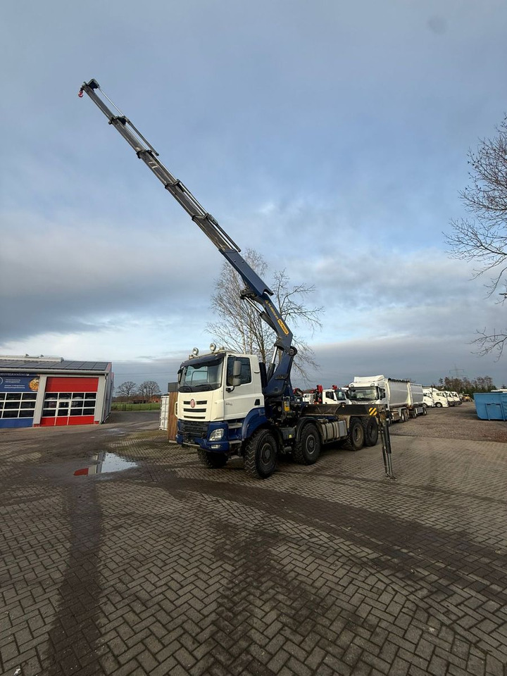 Abrollkipper Tatra Phoenix 8x8 Paflinger Kran Hakengerät