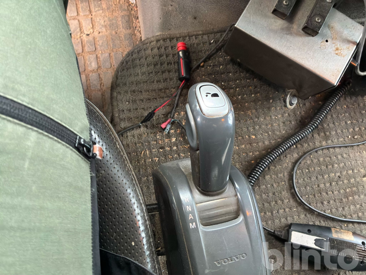 Abrollkipper VOLVO FH 420 6*2